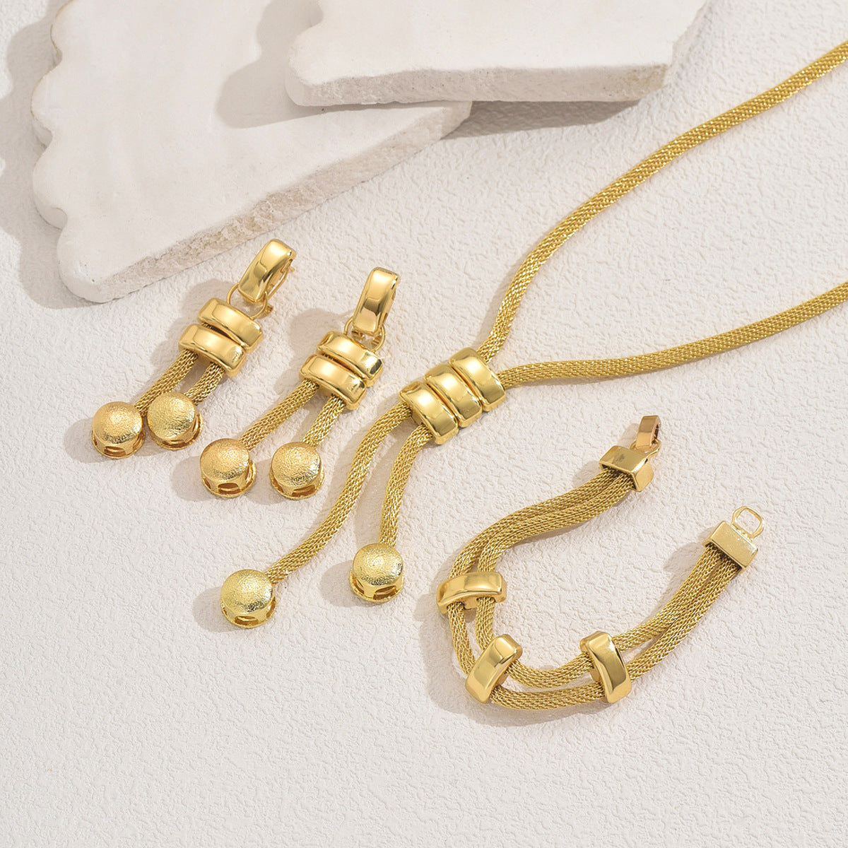 Geometric Tassel Necklace Set