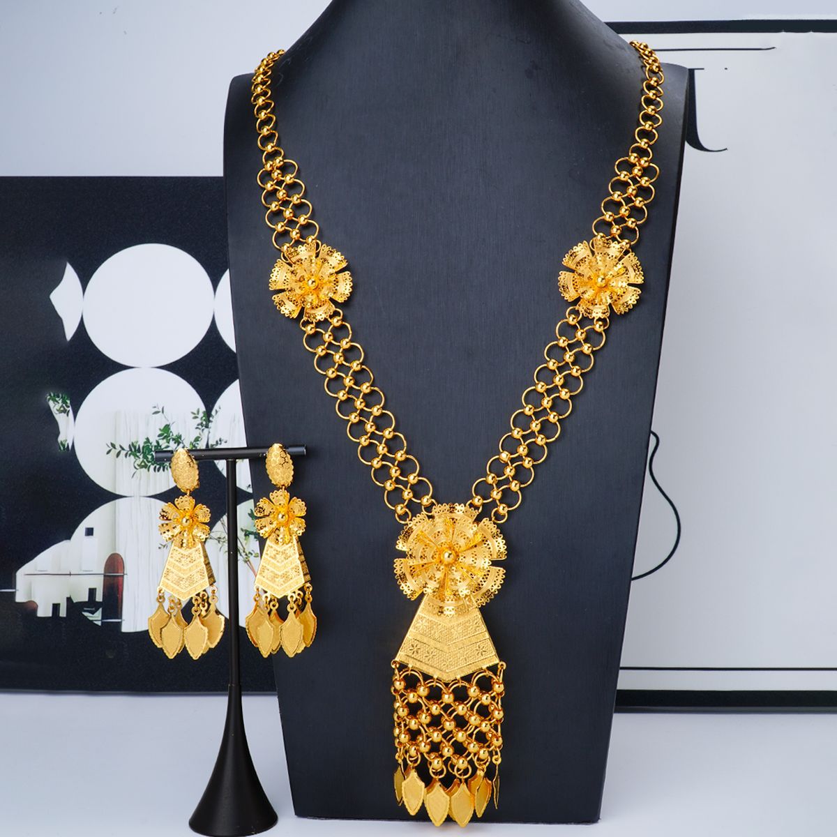 24k gold hollow flower earrings and necklace set