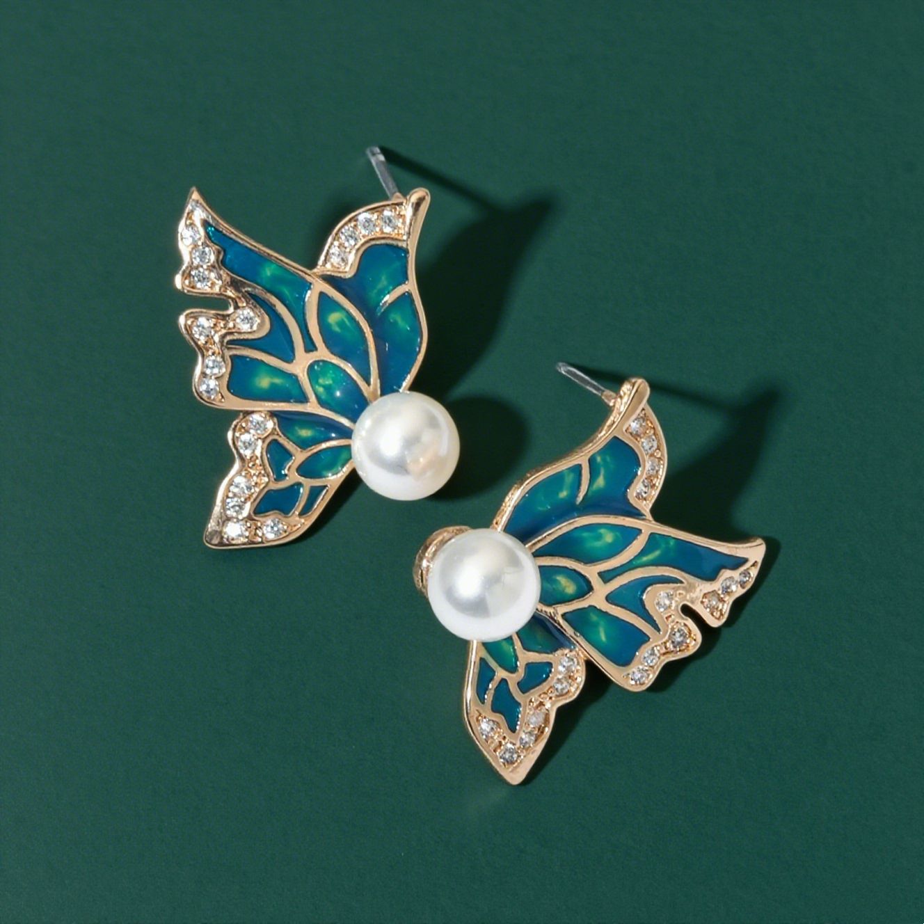 Vintage Women's Illusion Butterfly Pearl Earrings