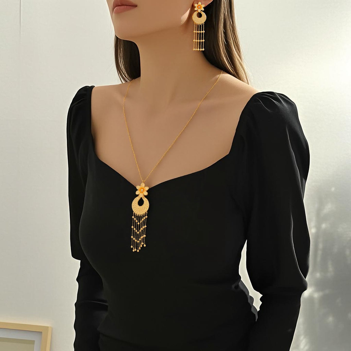 Tassel suit