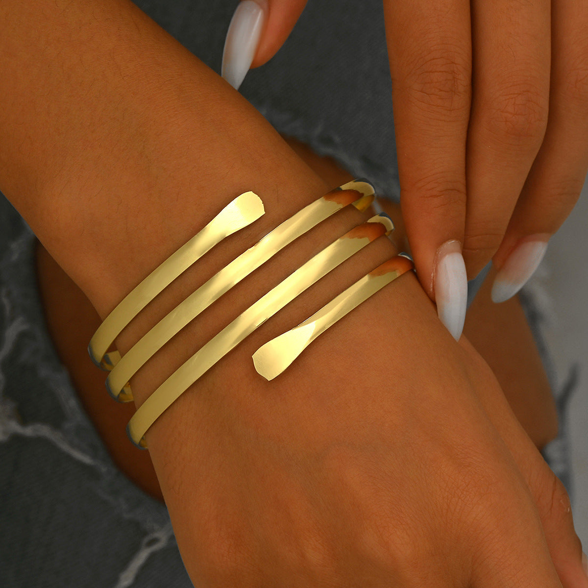 Women's diamond bracelet