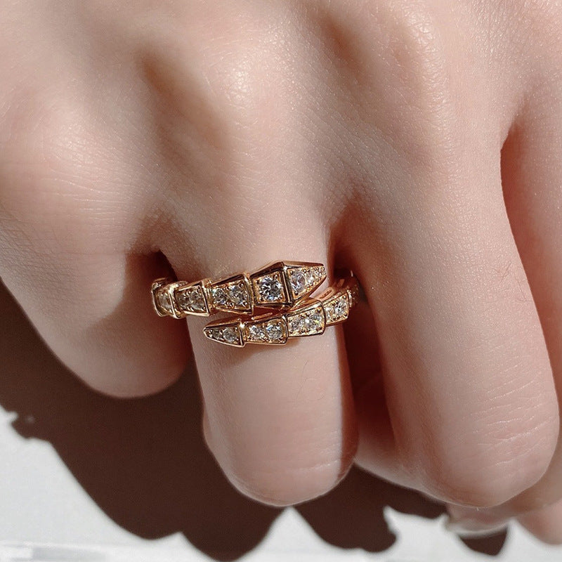 Full diamond snake ring
