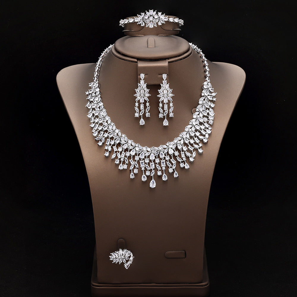 Zircon jewelry set