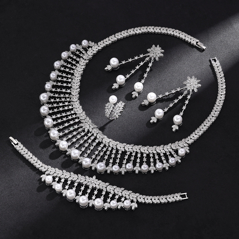 Luxurious Pearl Set