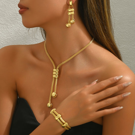 Geometric Tassel Necklace Set