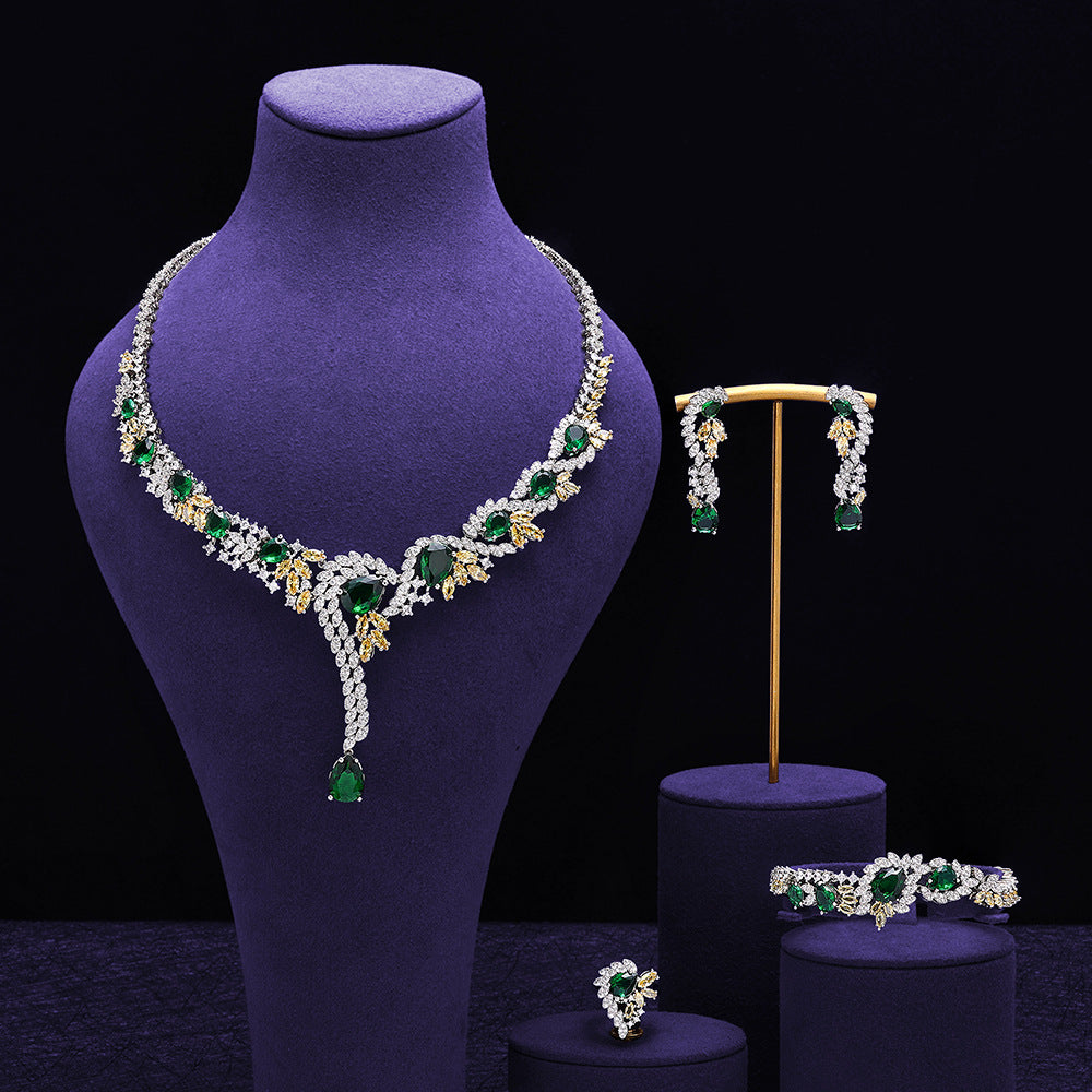 Geometric zircon flower set