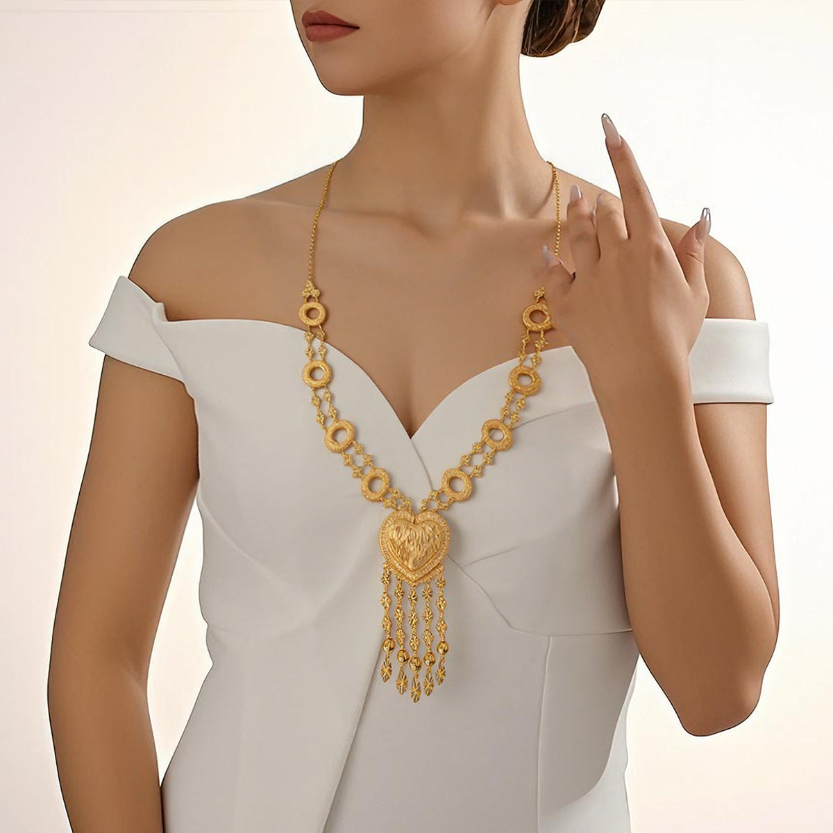 24K gold-plated flower necklace, pendant and earring set