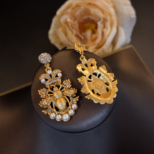 Vintage Pearl Diamond Crown 3D Embossed Bee Earrings