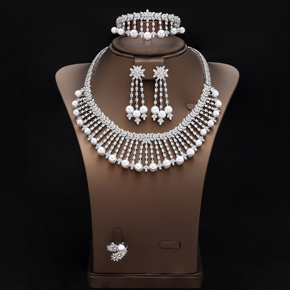 Luxurious Pearl Set