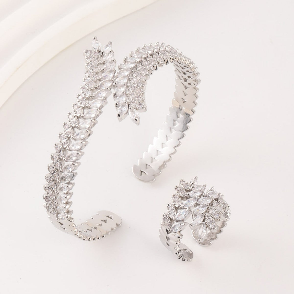 Light luxury wheat ear bracelet and ring set